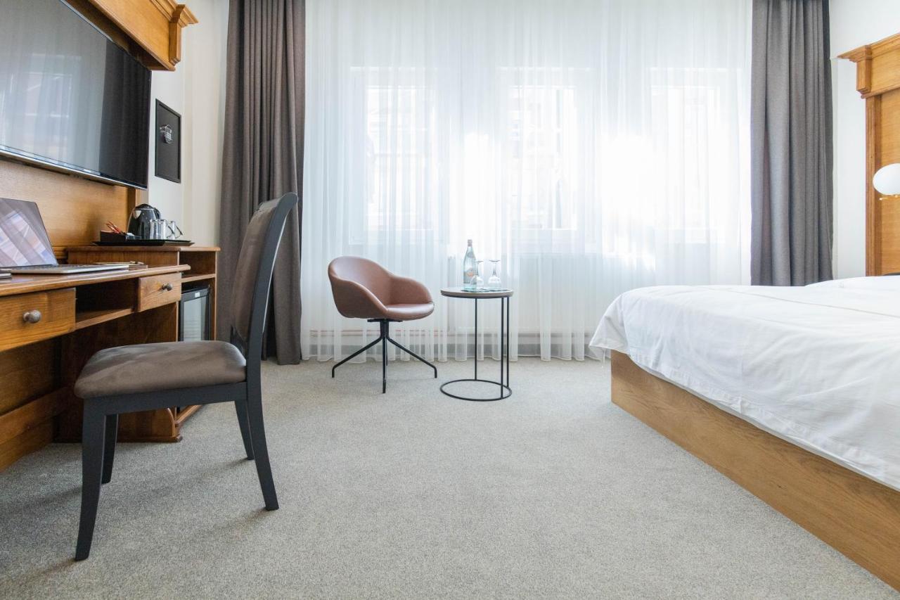 Hotel Afa Pristina Kültér fotó