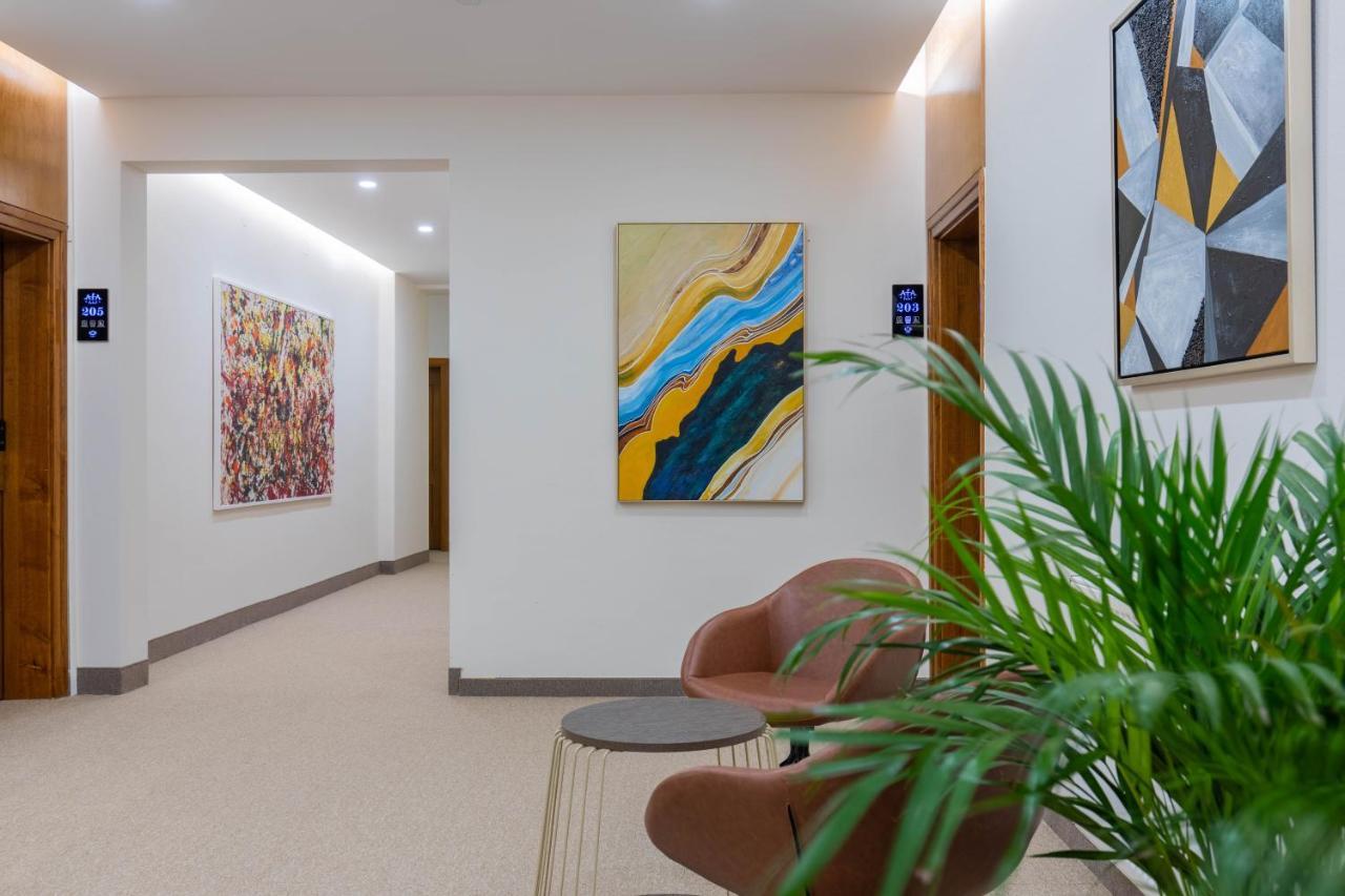 Hotel Afa Pristina Kültér fotó
